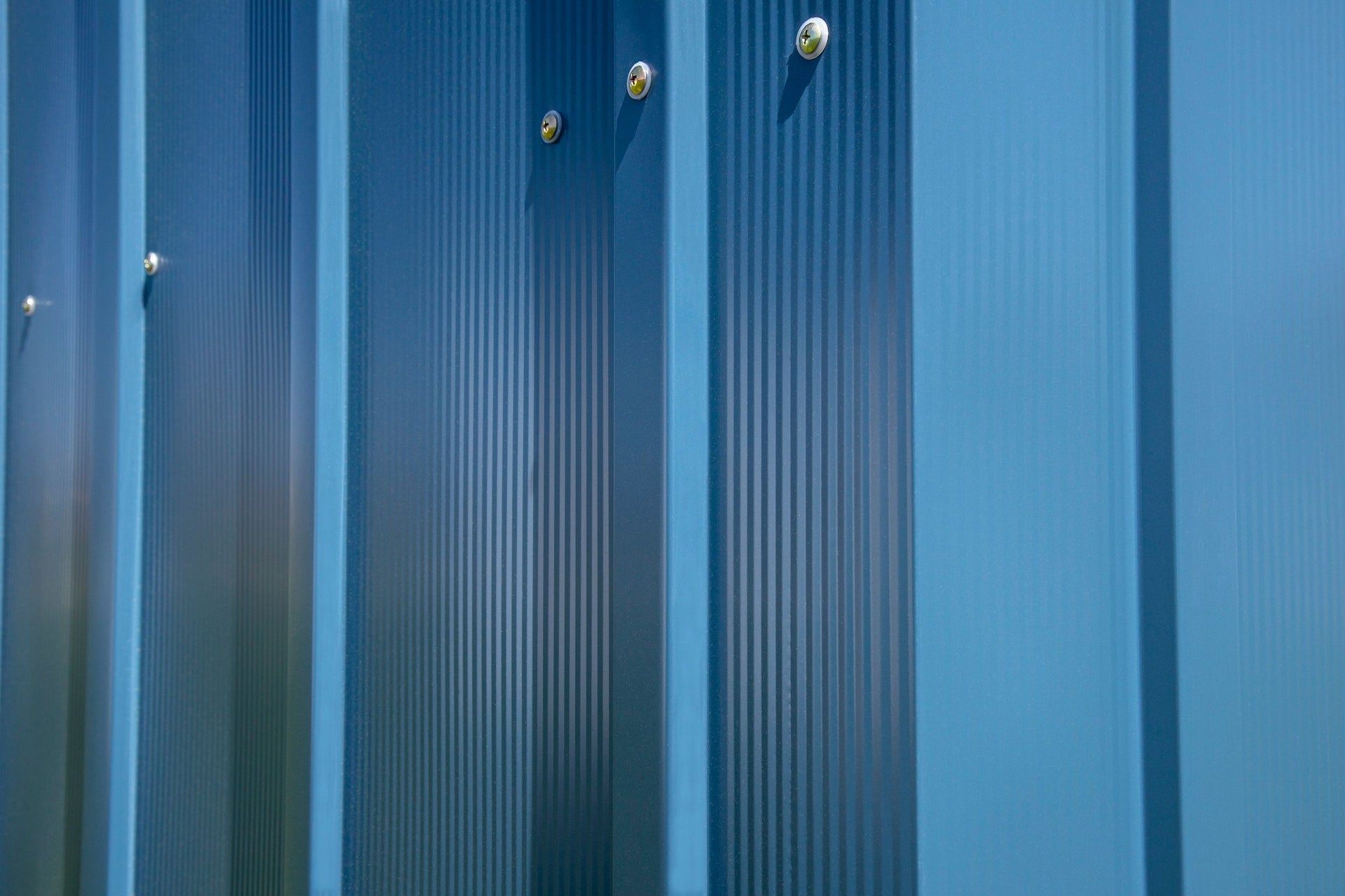 Arrow Klassisches 14x12-ft blau graues korrosionsbeständiges Stahlschuppen