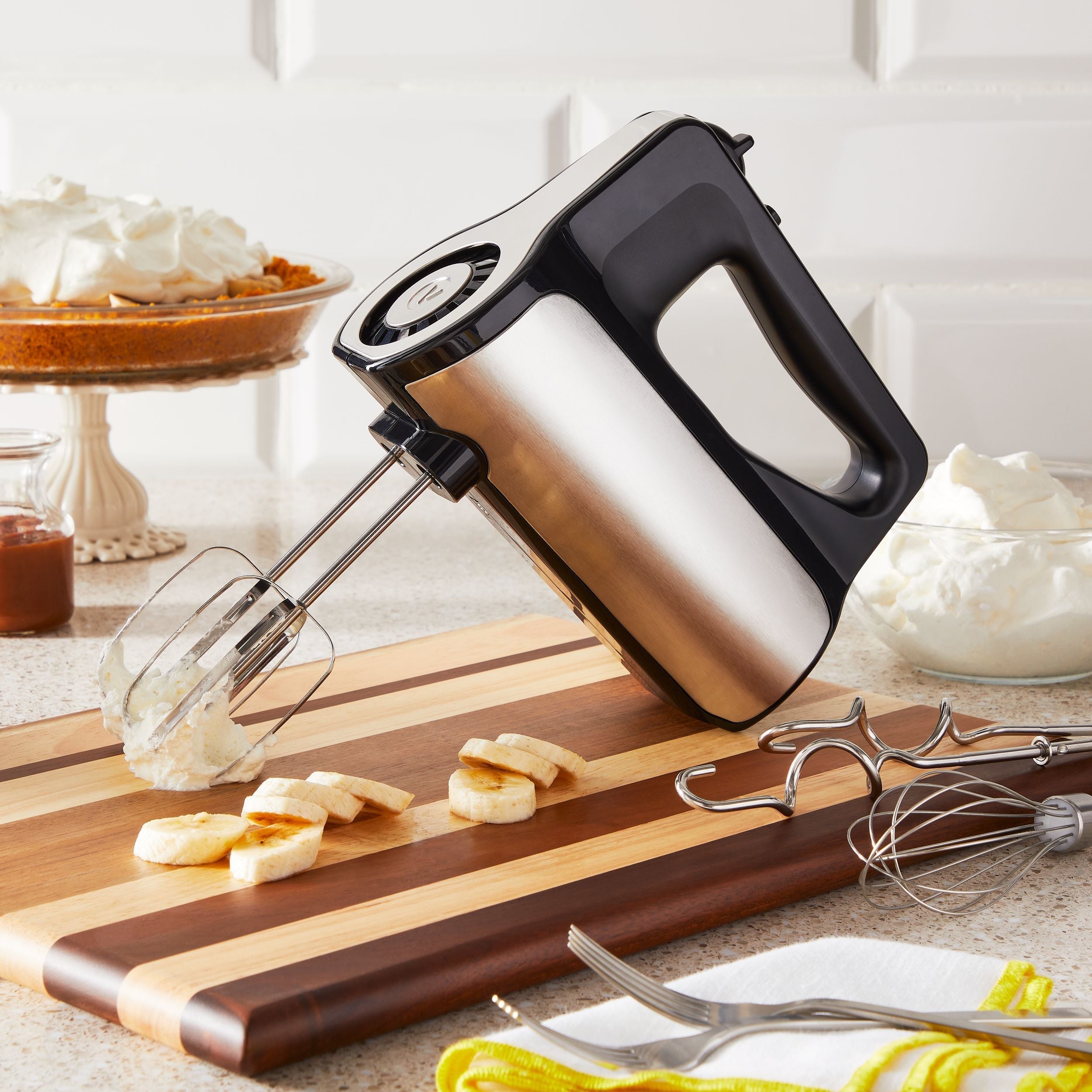 Vida by PADERNO Variable Speed Hand Mixer mit Lagergehäuse, einschließlich Aufsätze, schwarz