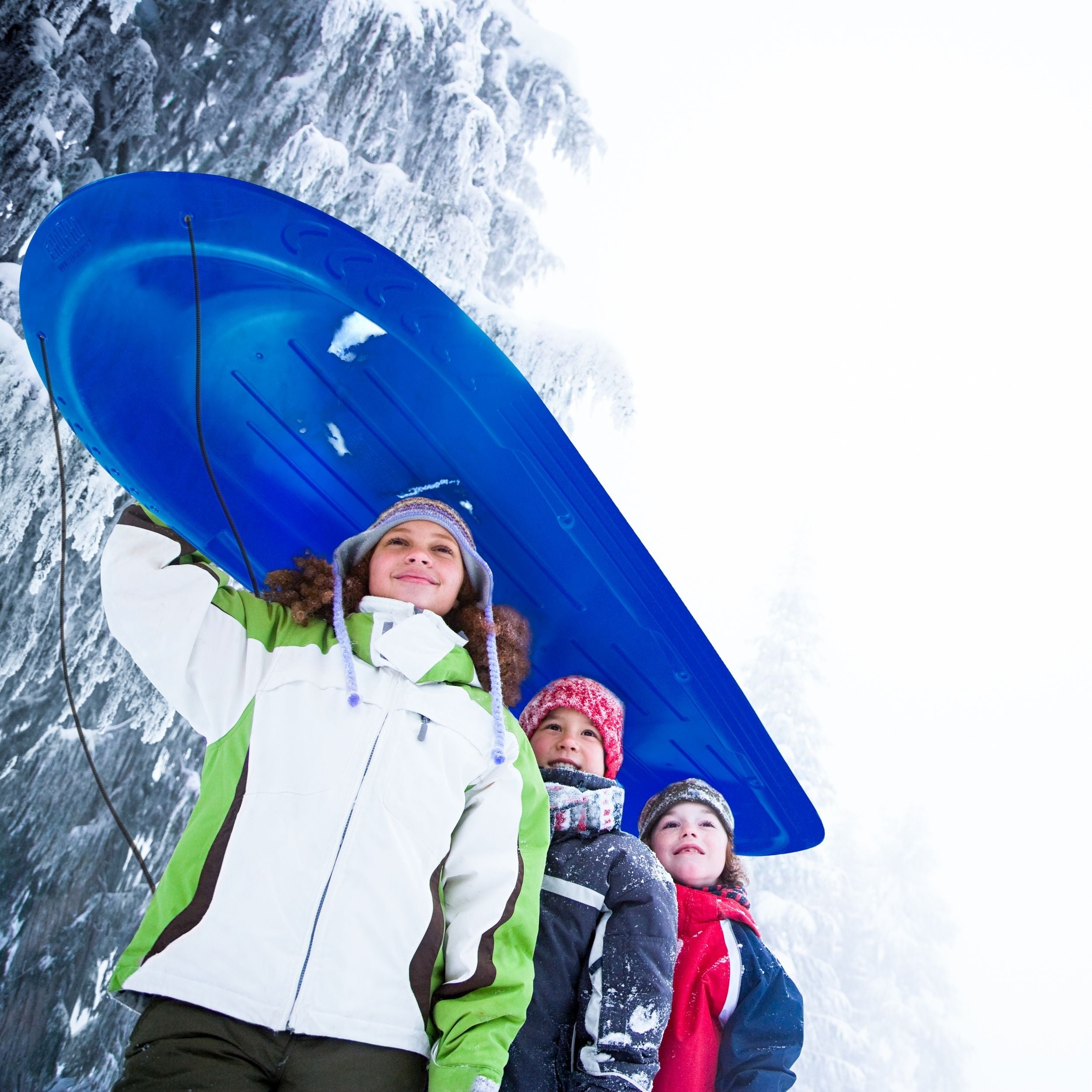 Manitou Kinder große 3-Personen leichtes Plastik Winter Schneeschlitten / Rodel