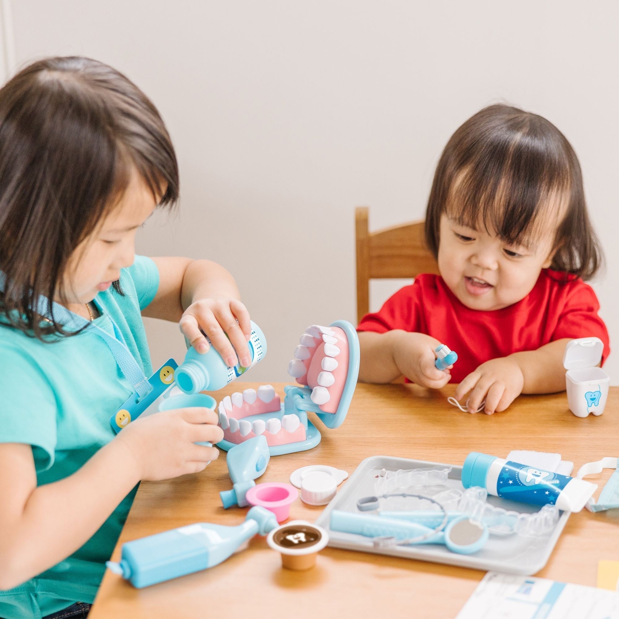 Melissa & Doug super lächeln Zahnarzt-Kit, Alter 3+