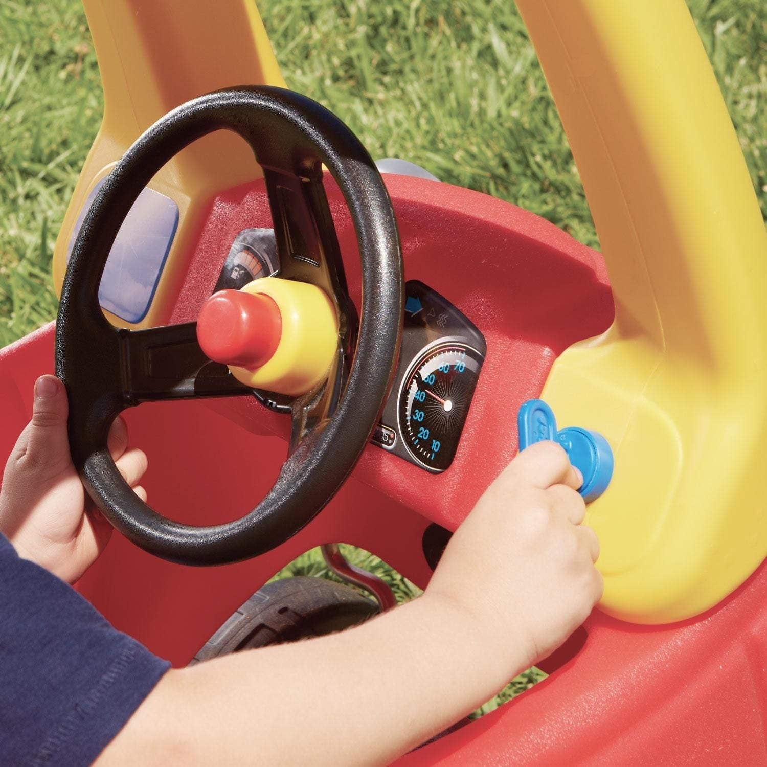 Little Tikes gemütliches Coupé Ride-on interaktives Spielzeug für Kinder, ab 1,5 Jahren